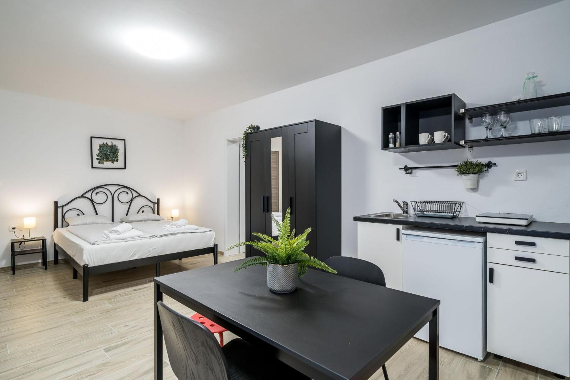 Residence & Pool Villa Schwarz Suites Cavtat Room photo